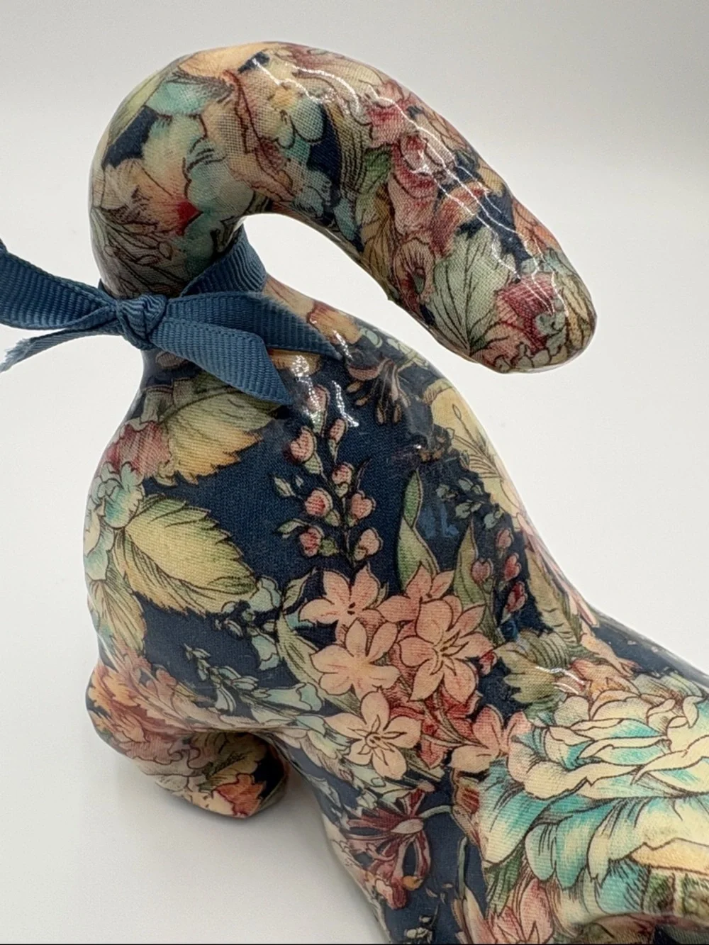Floral Cat‎ Figurine Resin Decorative Cat Blue Multicolor Vintage Style